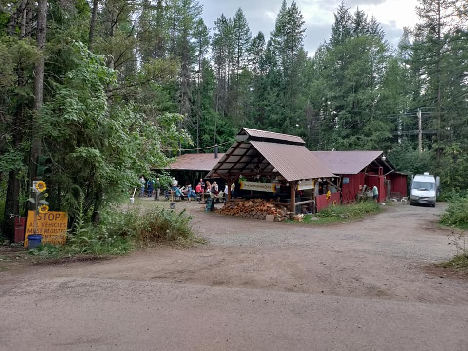 cafe GLACIER CAMPGROUND